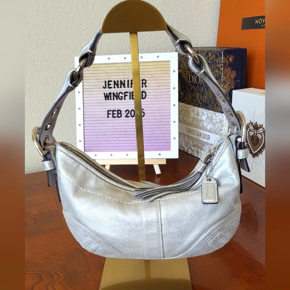 EUC Coach Mini Soho Hobo in Metallic Silver leather. - Picture 1 of 10